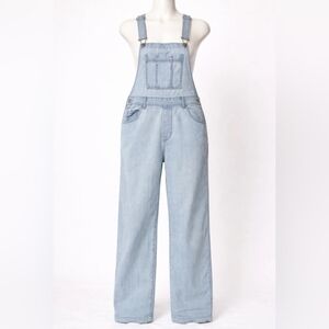 Universal Thread Light Blue Denim Women's Overalls